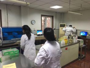醫學檢驗技術專業學生赴醫院開展認知實習 提升技術服務能力